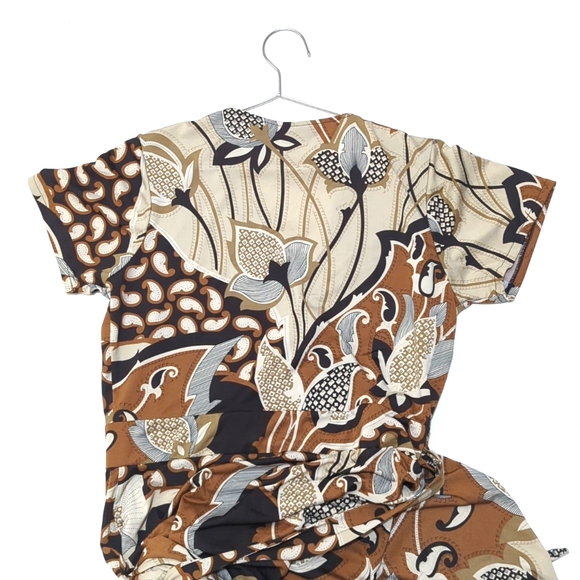 Attention | Midi Wrap Dress | Modern | Chic | Retro | V Neck | Summer | Travel - Picture 7 of 8